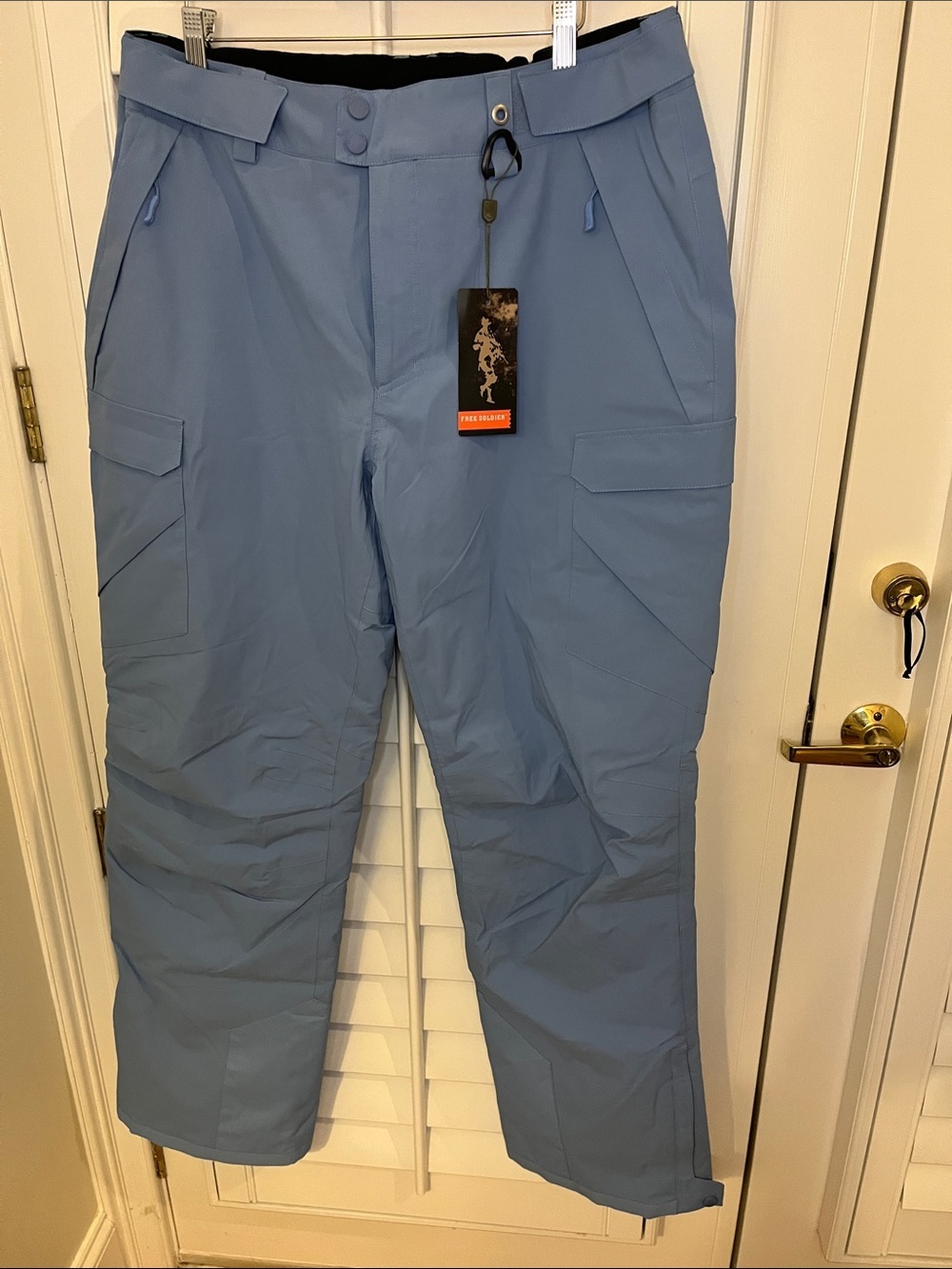 Free Soldier Skiing/Snowboarding Men's Blue Cargo Snow Pants L/34L
